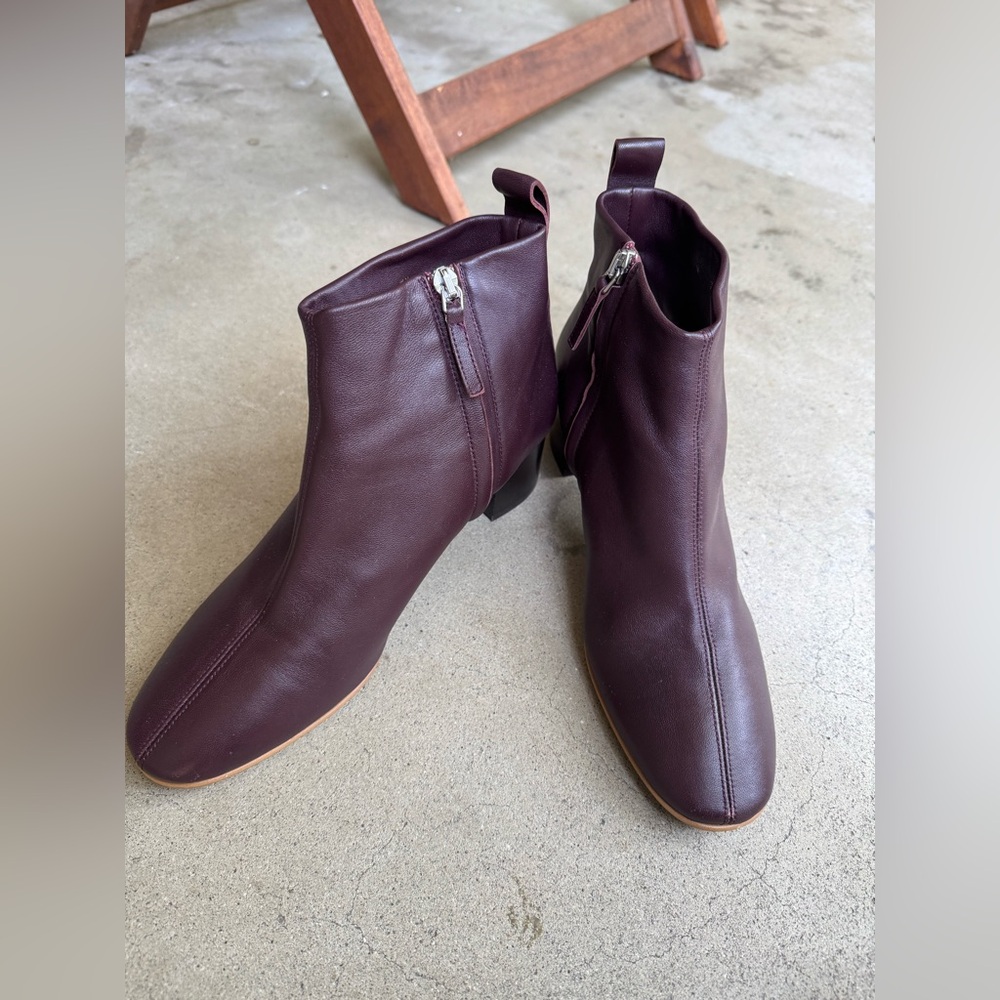 Everlane The Day Boot Bordeaux Burgundy Soft Leather Bootie Women Size 7.5